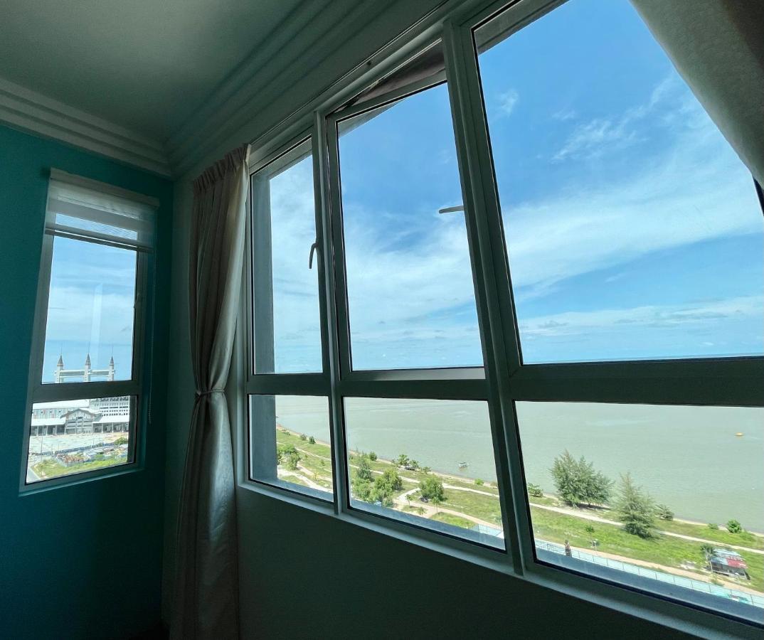 New Seaview Families Suite - Breezy Blue Kuala Terengganu Luaran gambar
